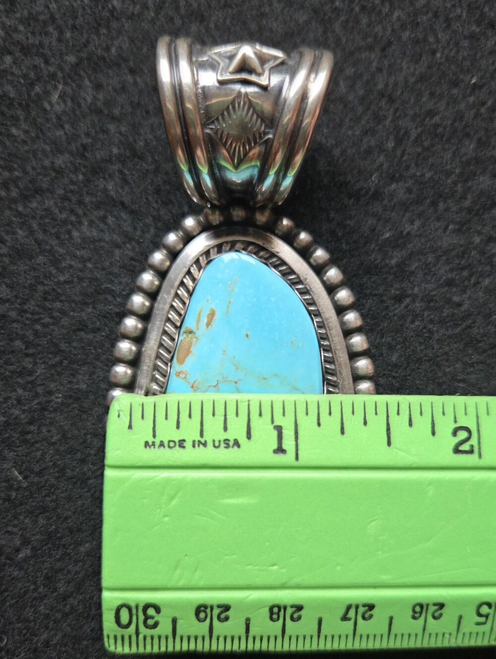 HANDMADE NAVAJO LARGE KINGMAN TURQUOISE STERLING PENDANT GLENN LIVINGSTON - Picture 9 of 10